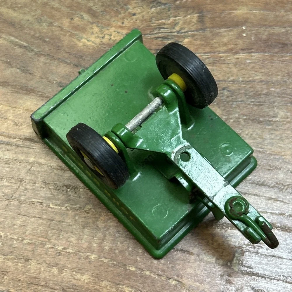 Vintage 1960's 70's Ertl John Deere 140 Lawn Garden Tractor W/ Dump Cart 1:16
